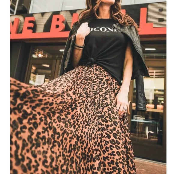 Leopard Animal Print Chiffon Sheer Maxi Skirt - Picture 6 of 8